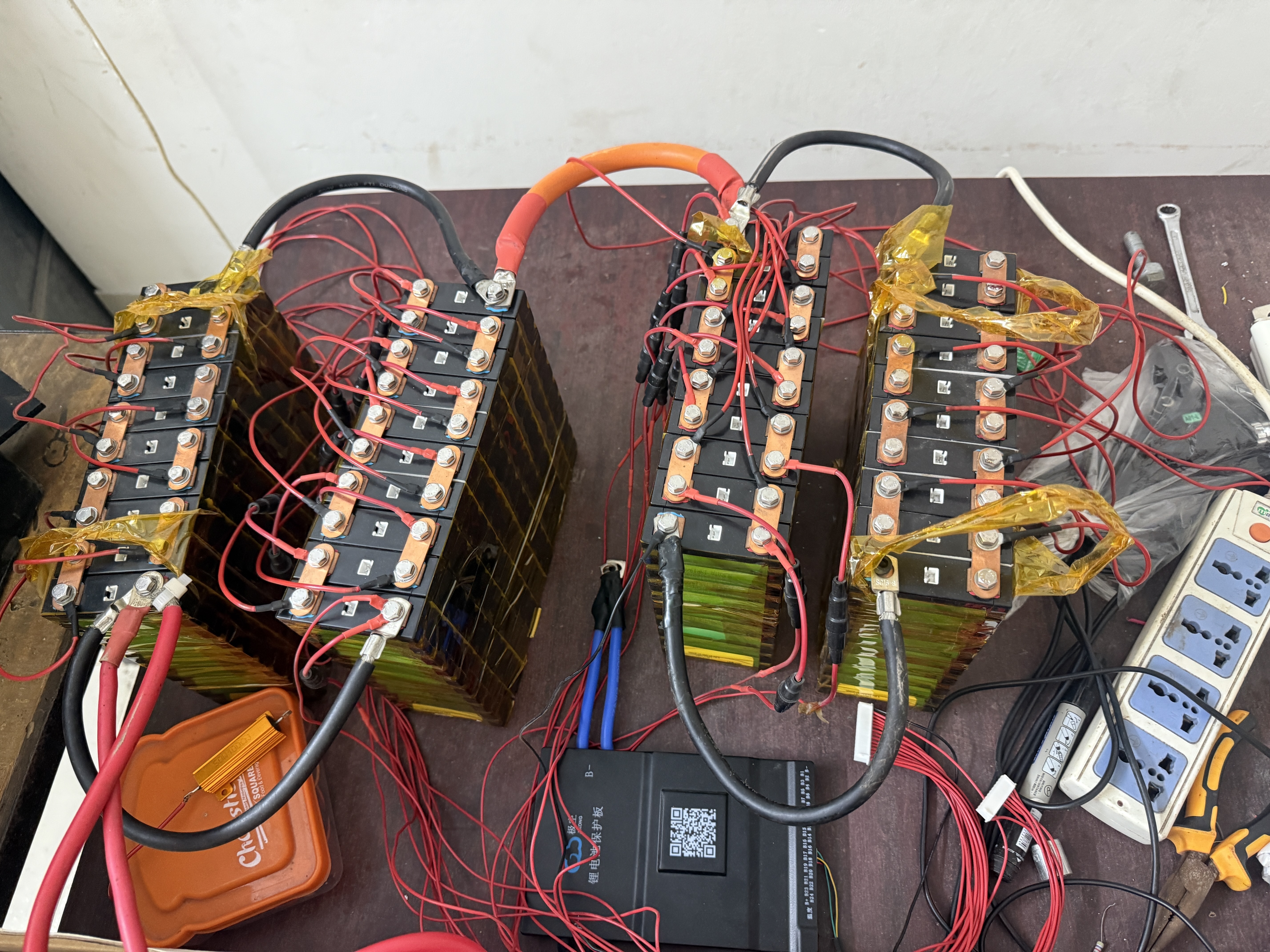 High Voltage Battery Pack built with Tesla Battery Pack